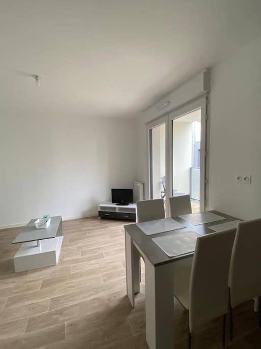 Appartement Aux Portes De Vannes Séné Exterior foto