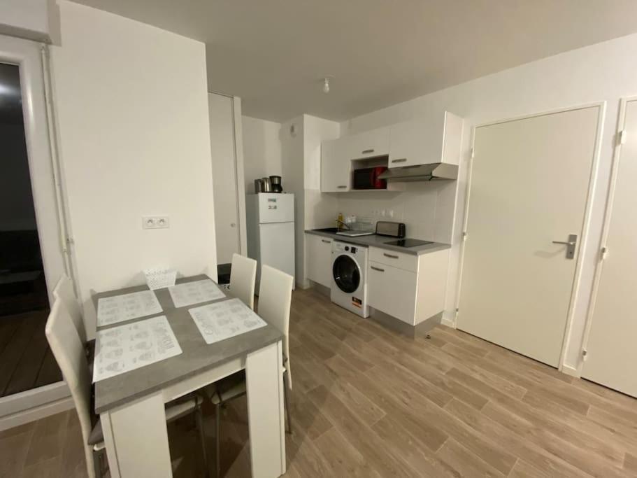 Appartement Aux Portes De Vannes Séné Exterior foto